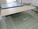 298061