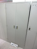 298174